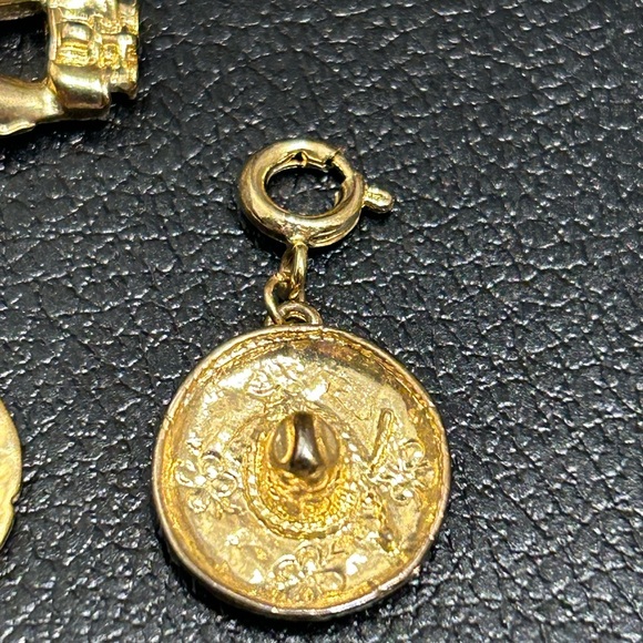 Lot of three charms for charm bracket - Picture 2 of 4